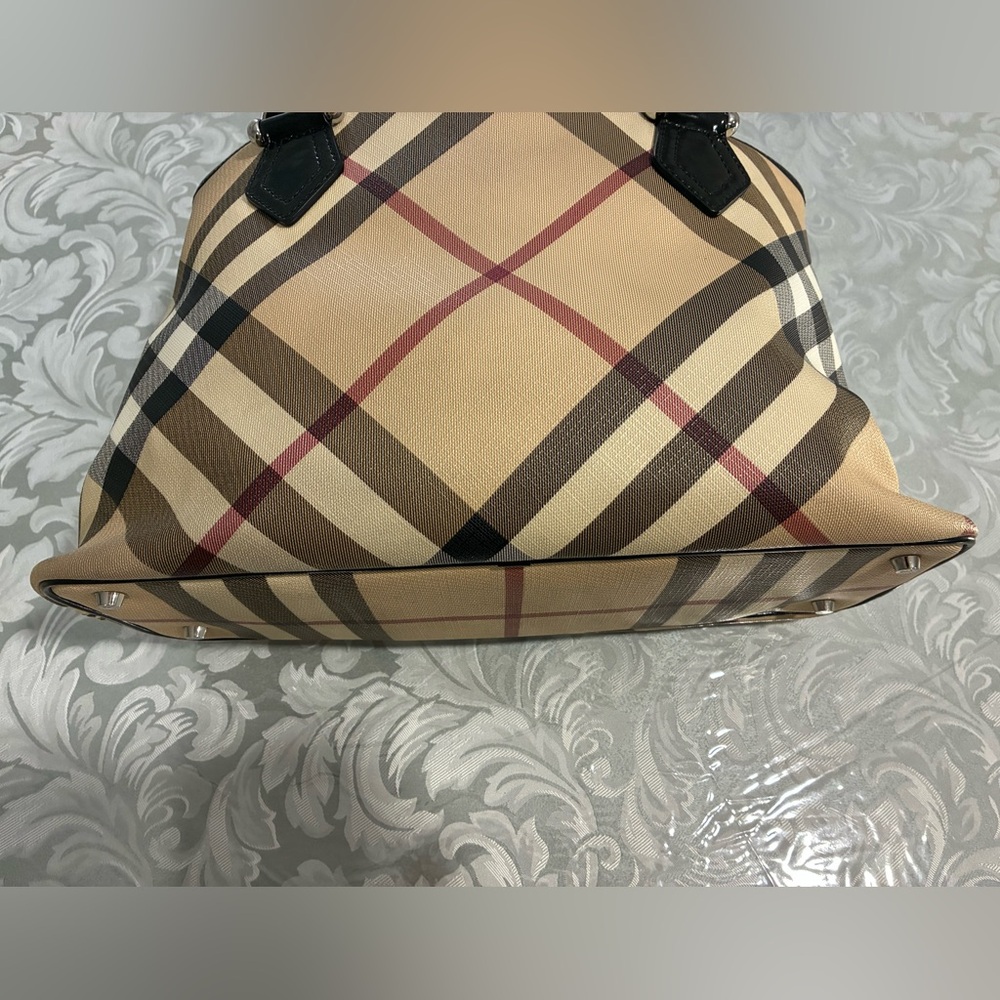 Burberry Tote Bag - Picture 13 of 14